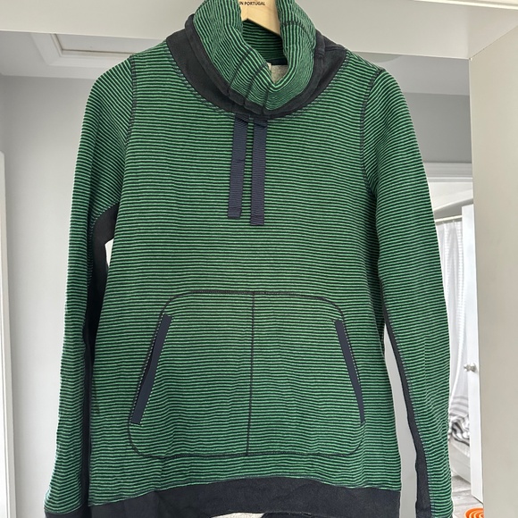 Lululemon avenue size 8 - Picture 3 of 8